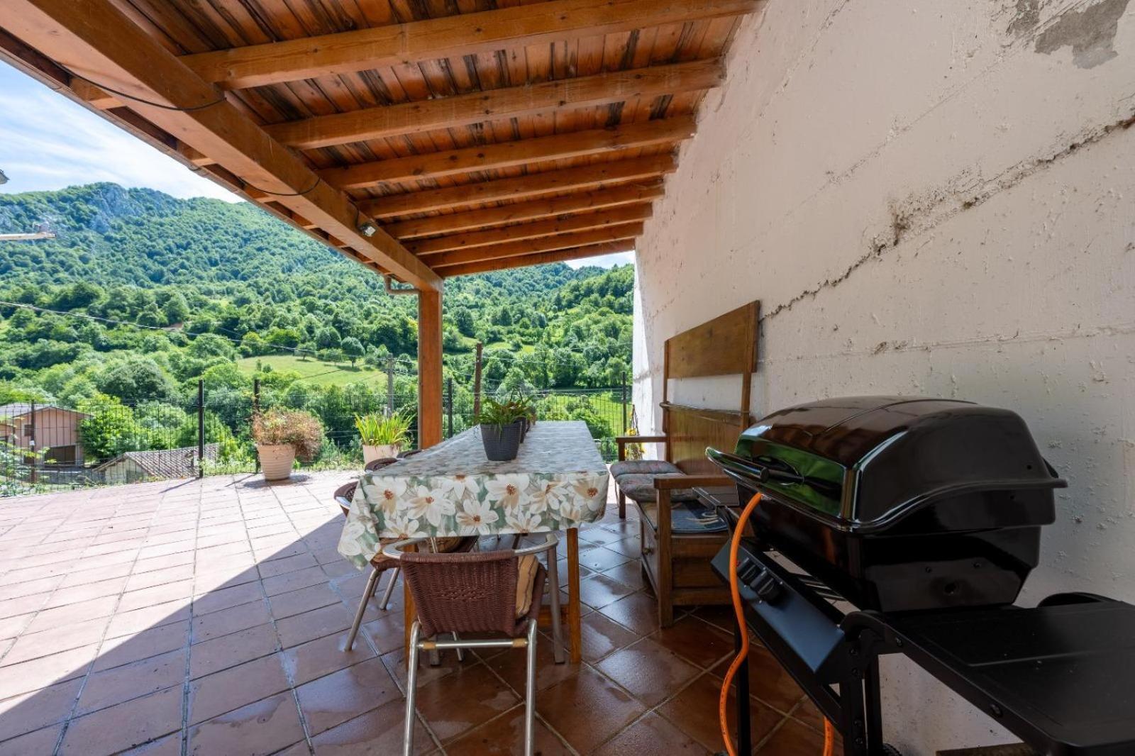 Casa En Campo De Caso Villa Exterior photo